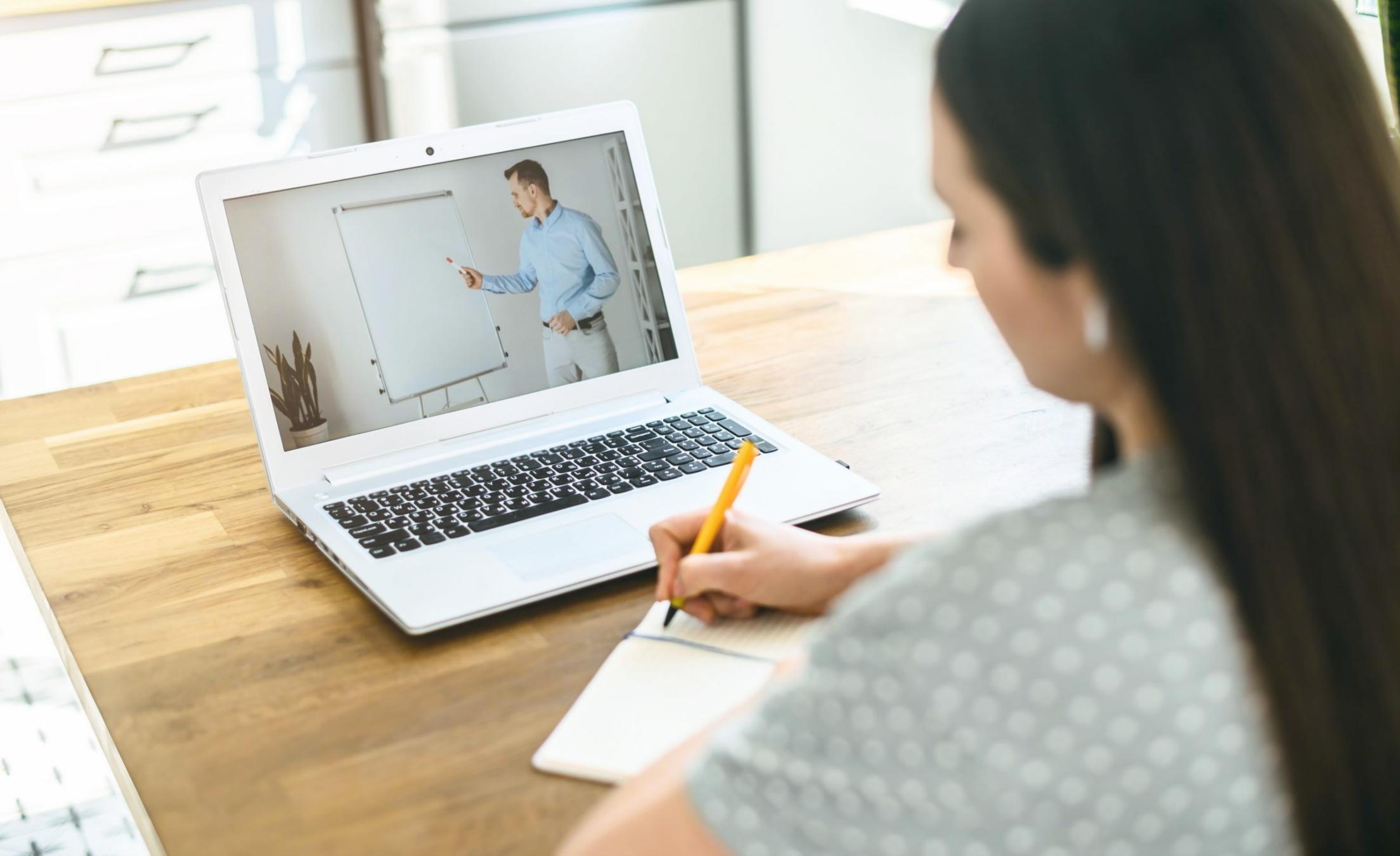 Dijital eğitim platformu arayüzü